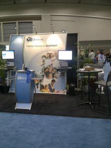 Modified VK-1501 Perfect 10 Portable Hybrid Displays with VK-1658 Pedestal -- Show Photos